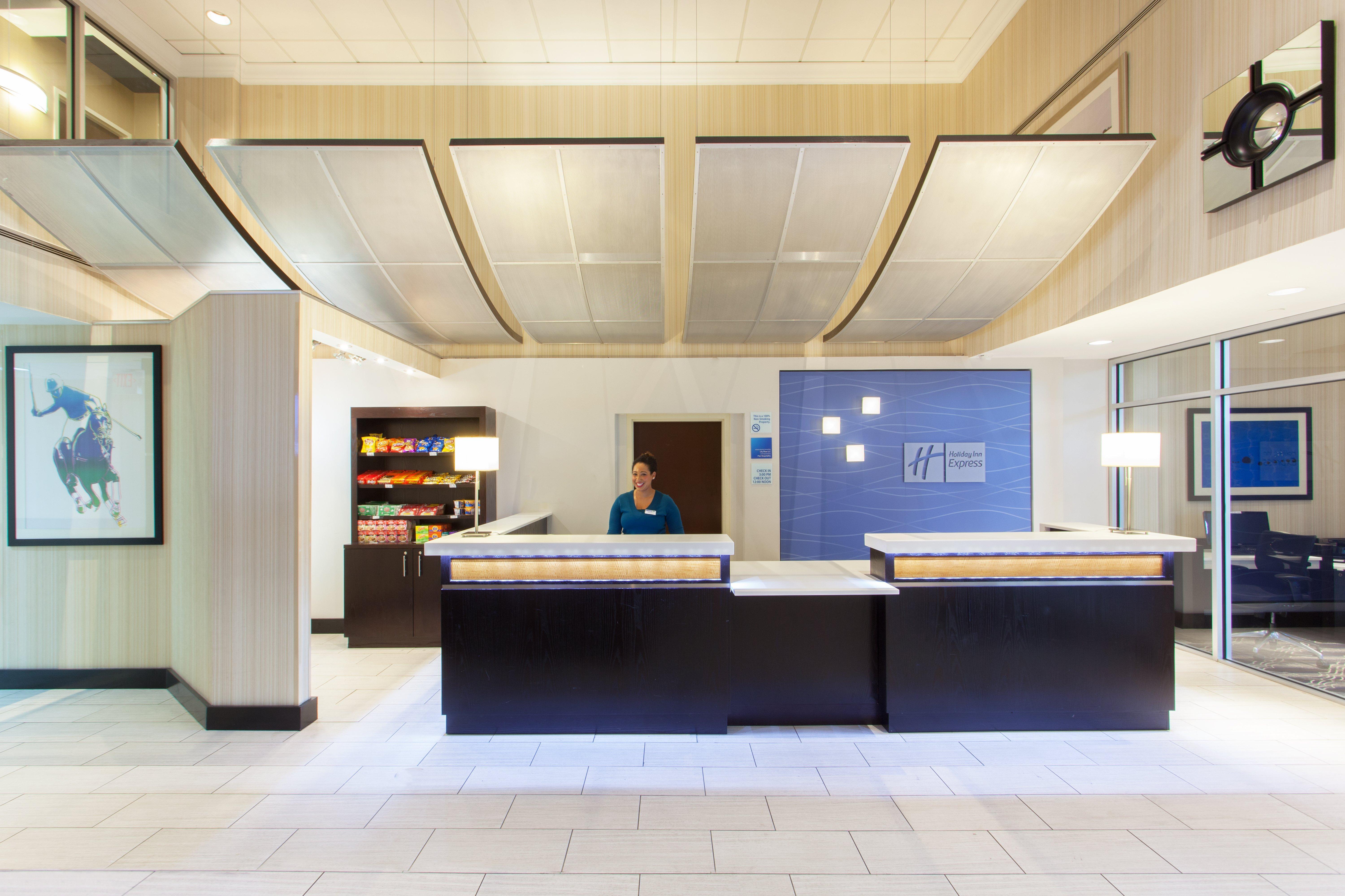 Holiday Inn Express & Suites Laurel Lakes By Ihg Bagian luar foto