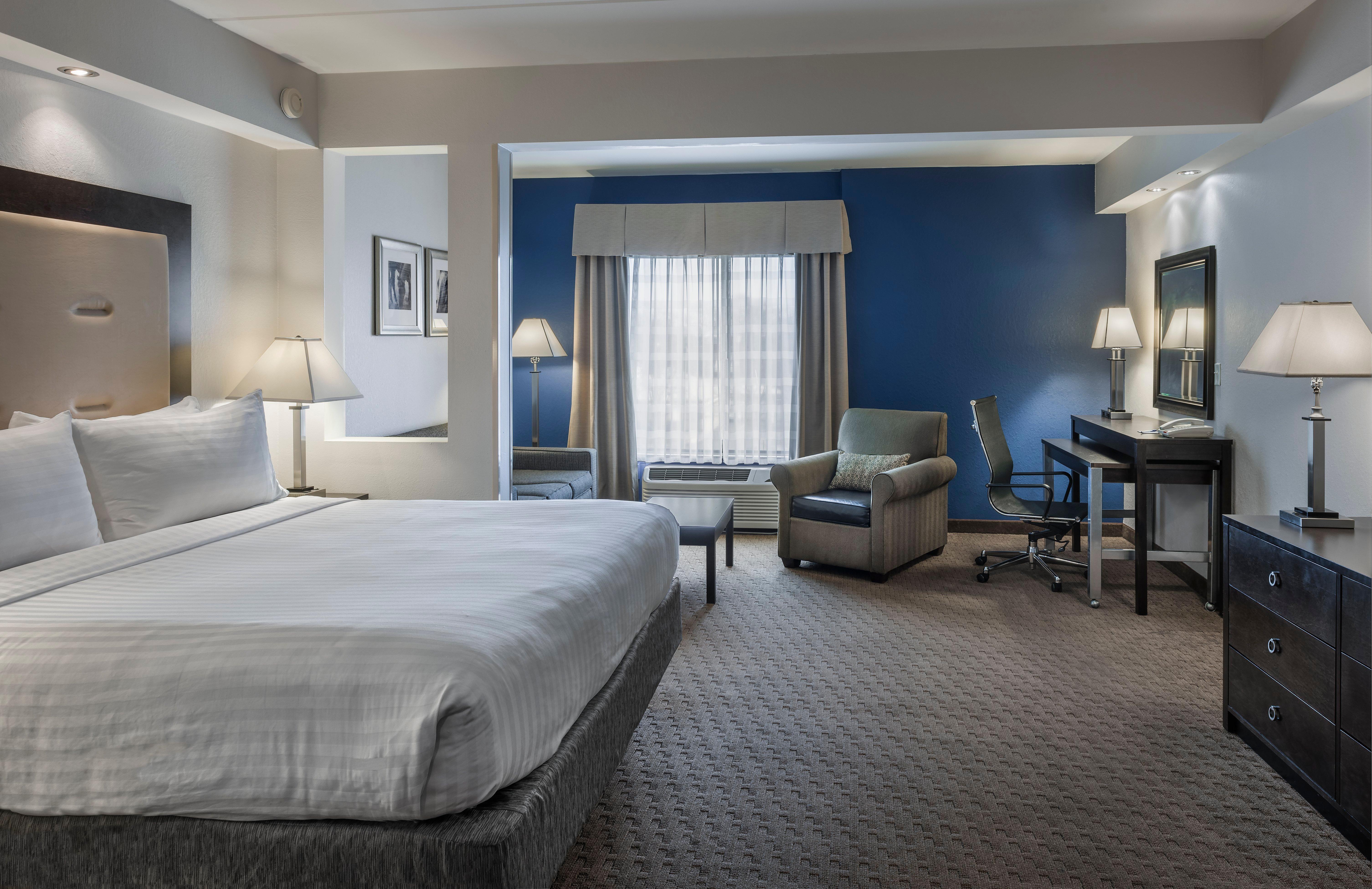 Holiday Inn Express & Suites Laurel Lakes By Ihg Bagian luar foto